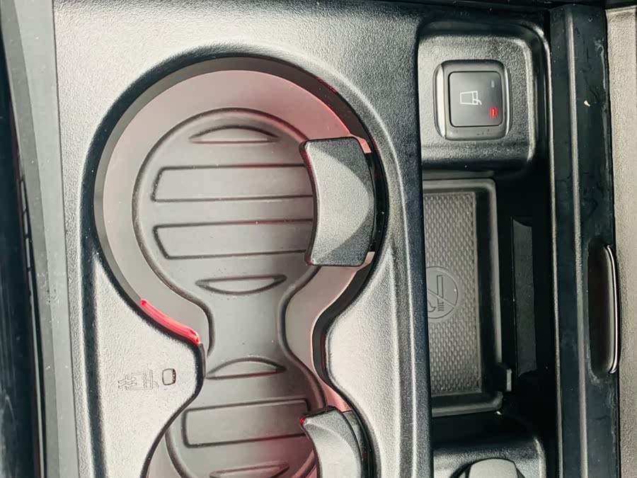 Mercedes-Benz GLE Coupe 2019 #23 Mercedes-Benz GLE Coupe 2019 car image #23