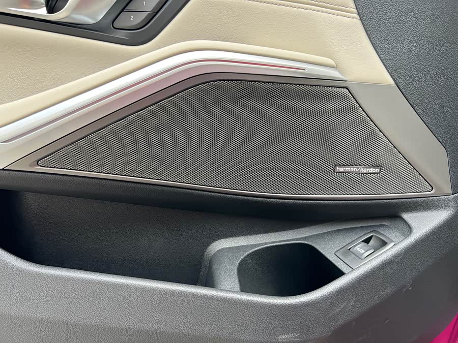 宝马 宝马M3 2025 #23 宝马 宝马M3 2025 汽车图片 #23