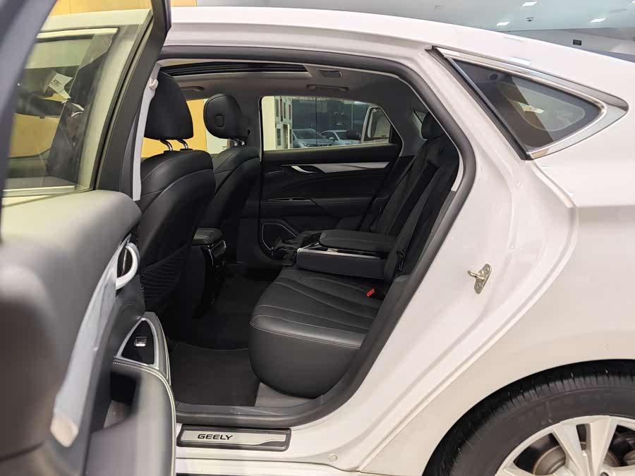 GEELY Ulion 2019 car image #23