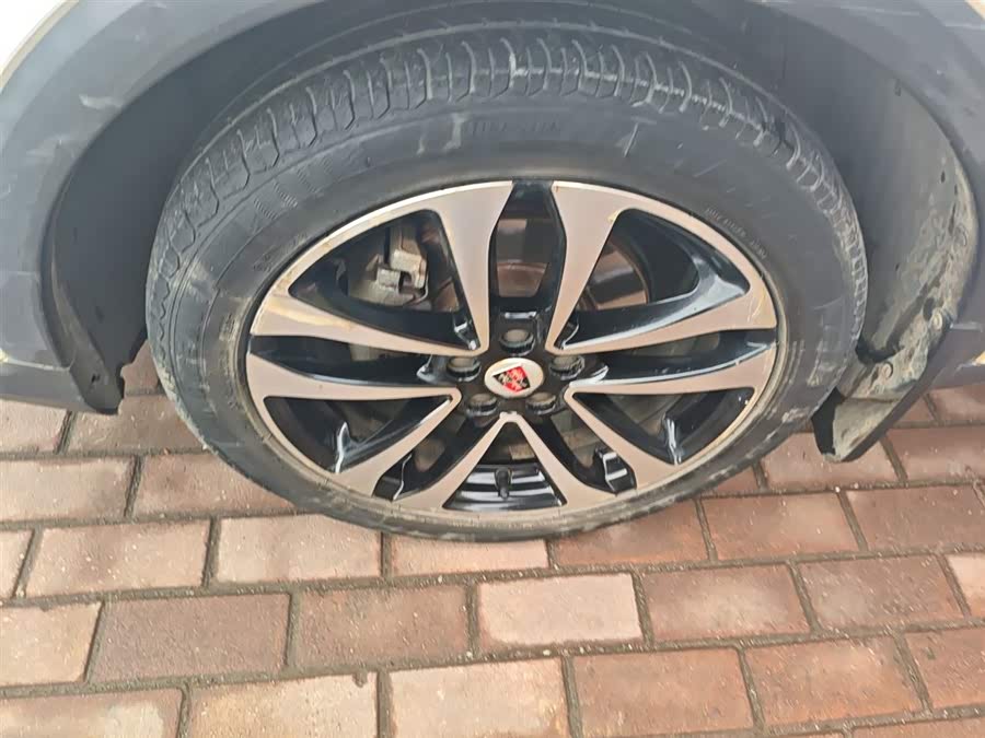 Roewe RX3 2018 изображение автомобиля #23