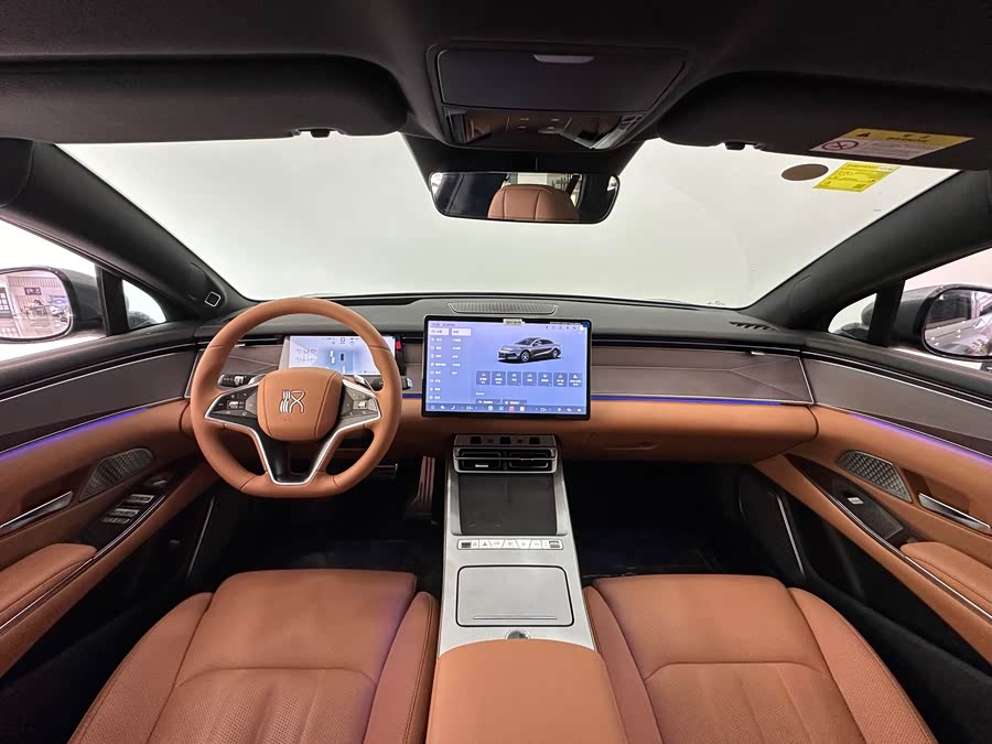 BYD HanL 2025 صورة سيارة #23