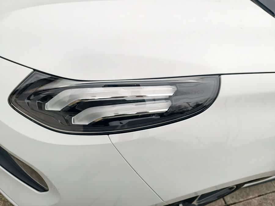 Lynk & Co 03 2020 car image #23