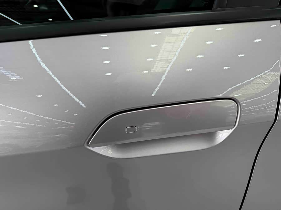 BYD Dolphin 2022 #23 BYD Dolphin 2022 car image #23