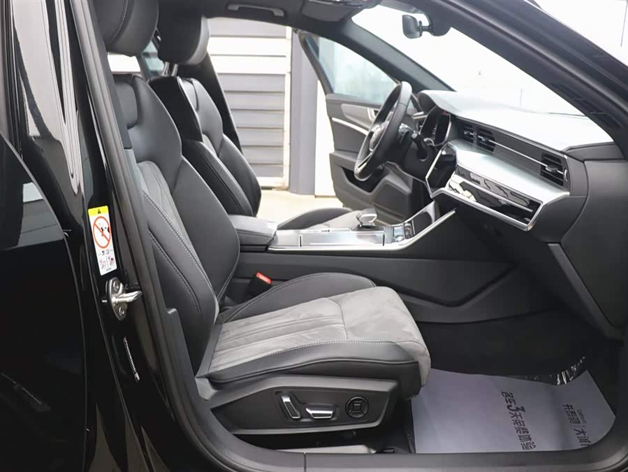Audi A6L 2023 immagine di auto #23