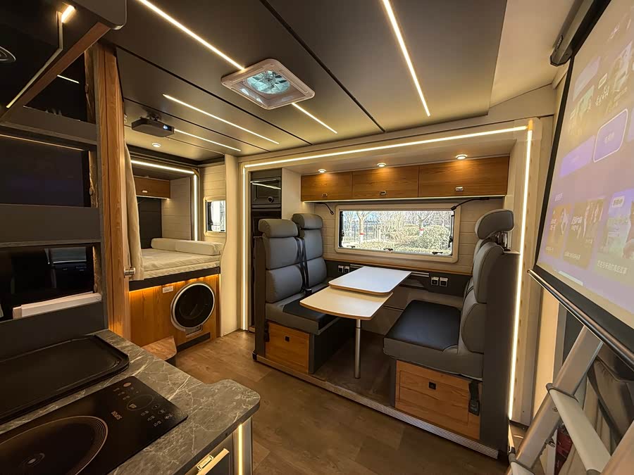 Ford Transit T8 2025 #23 Ford Transit T8 2025 car image #23