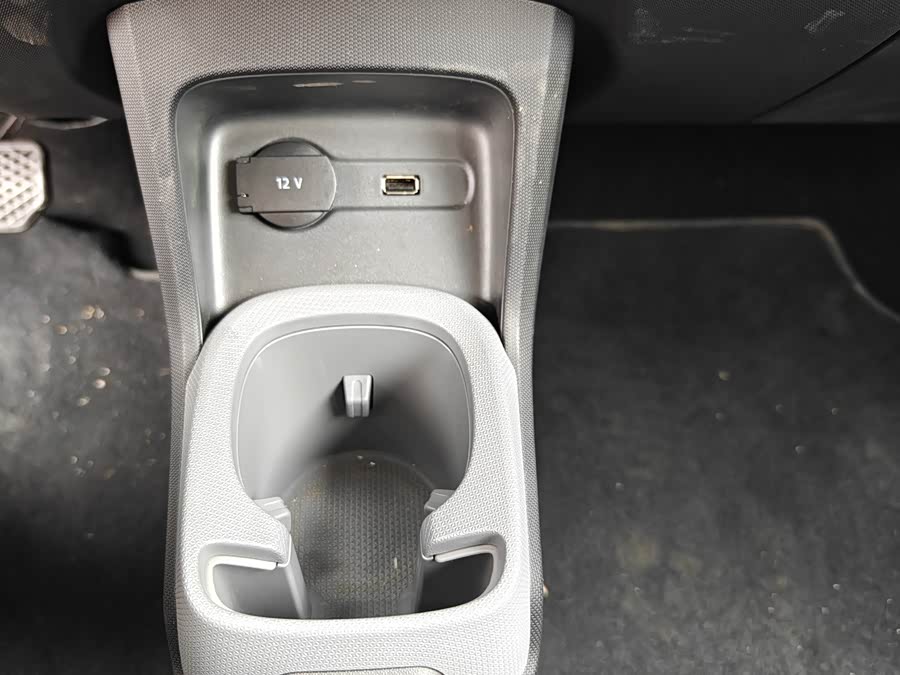 零跑汽车 零跑T03 2025 汽车图片 #23