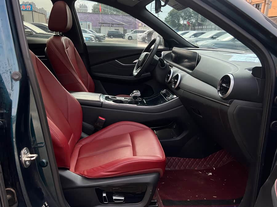 Forthing T5 EVO 2022 car image #23