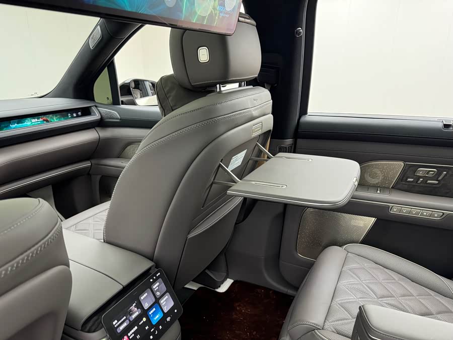 蔚来 蔚来ES8 2025 汽车图片 #23