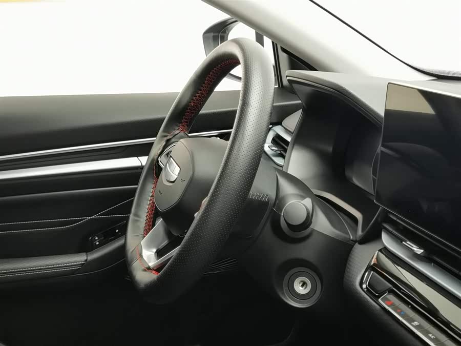 GEELY Emgrand 2025 car image #23
