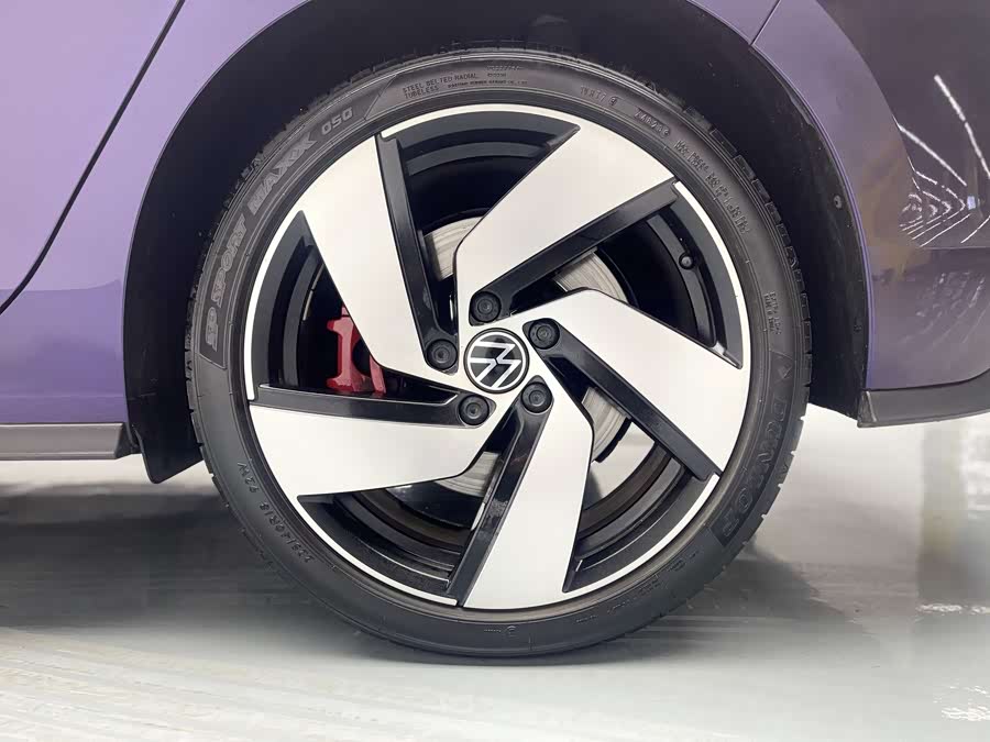 Volkswagen GolfGTI 2024 car image #23