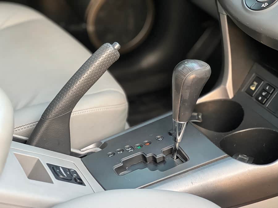 Toyota RAV4 (Imported) 2008 #23 Toyota RAV4 (Imported) 2008 immagine di auto #23