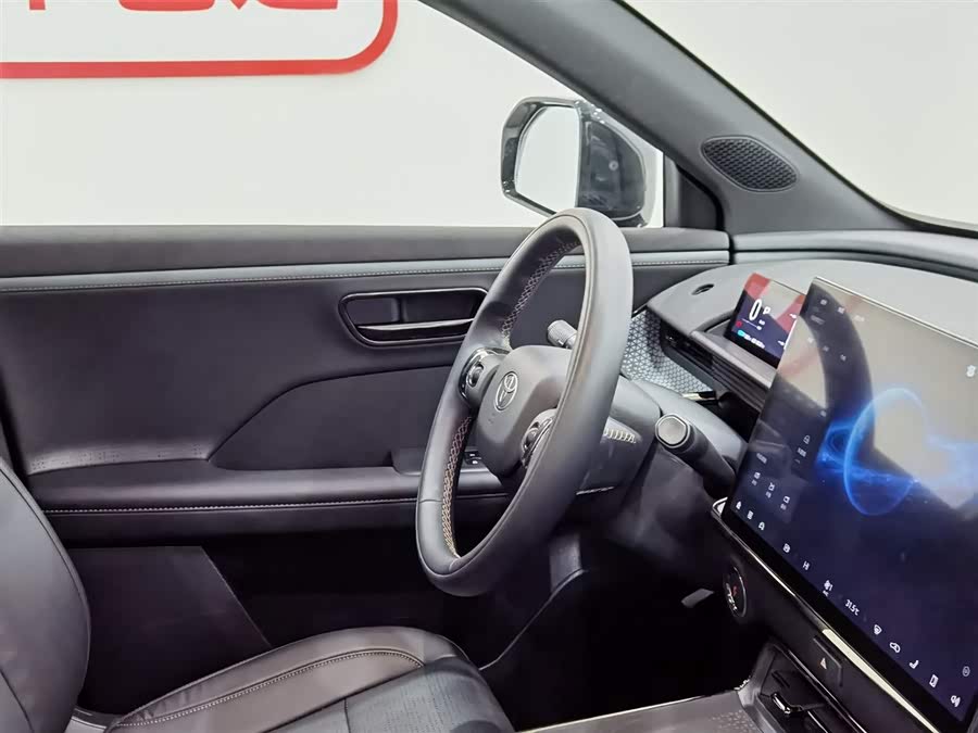 丰田 铂智3X 2025 #23 丰田 铂智3X 2025 汽车图片 #23