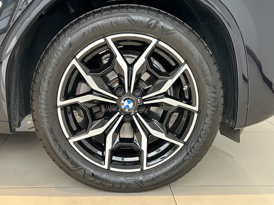 BMW X3 2024 immagine di auto #23