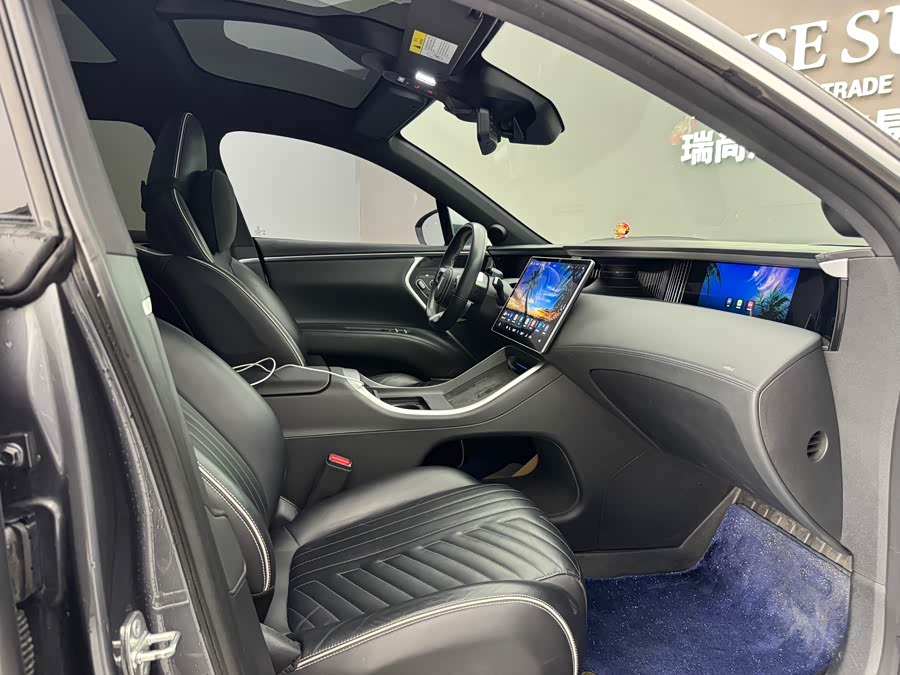 Avatr 11 2023 #23 Avatr 11 2023 car image #23