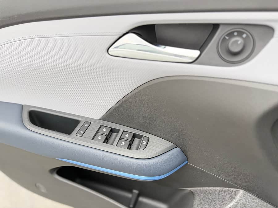 Chevrolet Monza 2023 car image #23