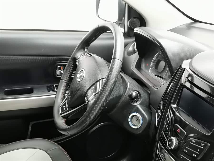 Great Wall M4 2014 car image #23