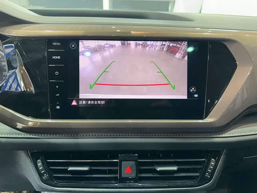 Volkswagen Tharu 2021 immagine di auto #23