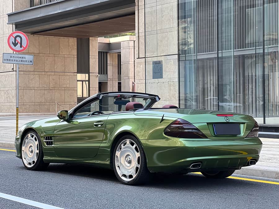 Mercedes-Benz SL Class 2011 car image #23