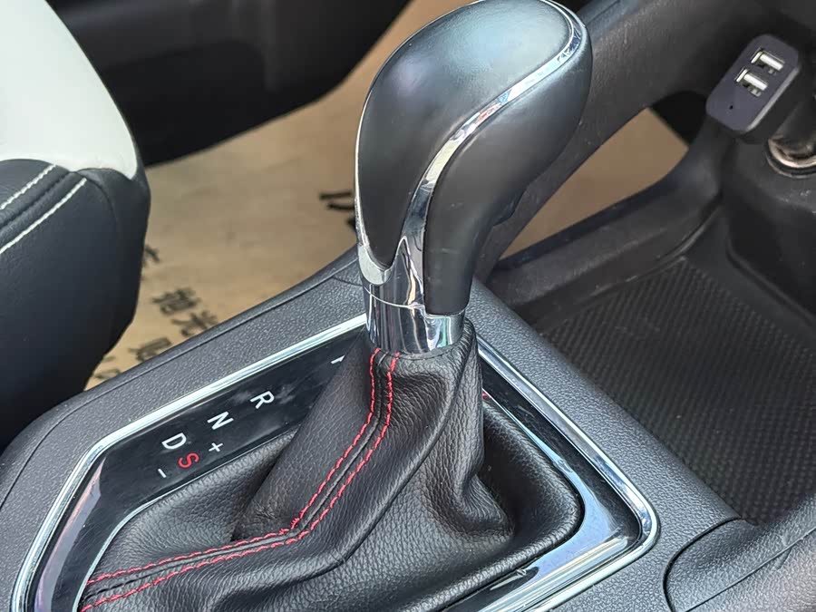 Changan CS35 2018 immagine di auto #23