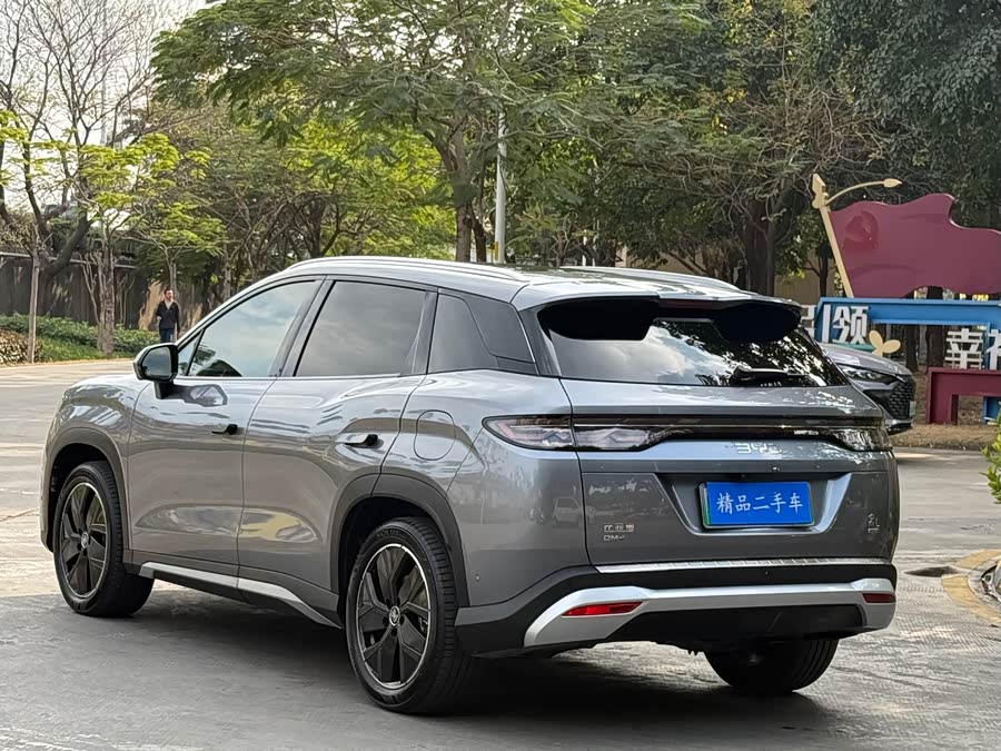 BYD SongL DM-i 2024 immagine di auto #23