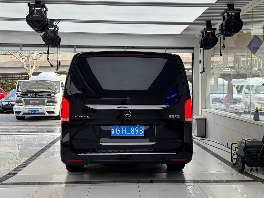 Mercedes-Benz V Class 2022 car image #23