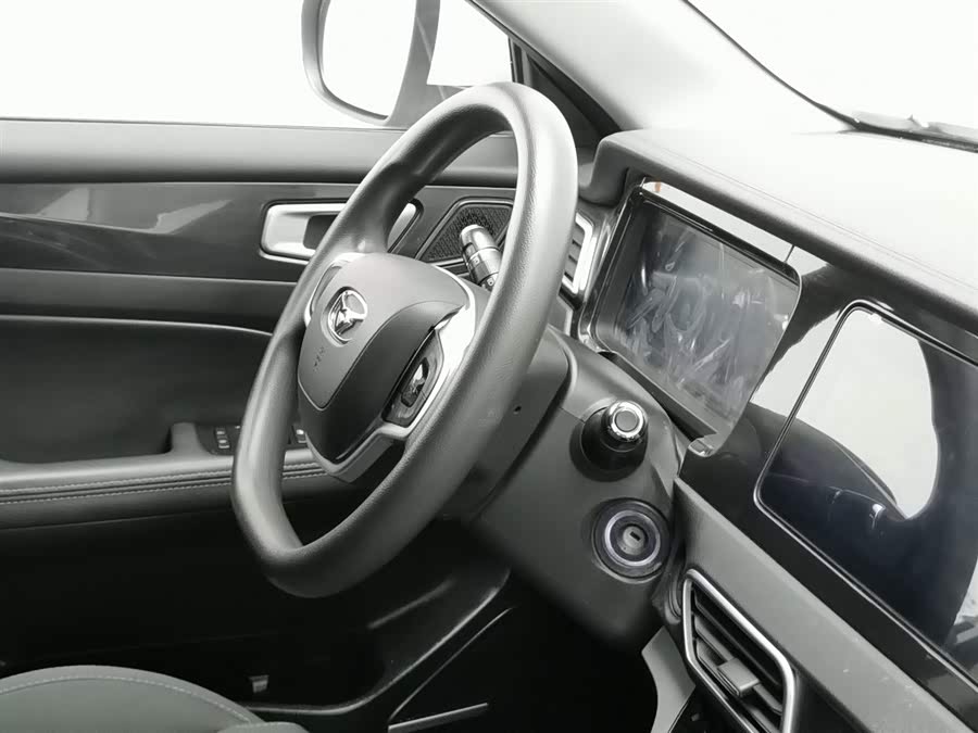 Kaiyi Showjet 2022 #23 Kaiyi Showjet 2022 car image #23