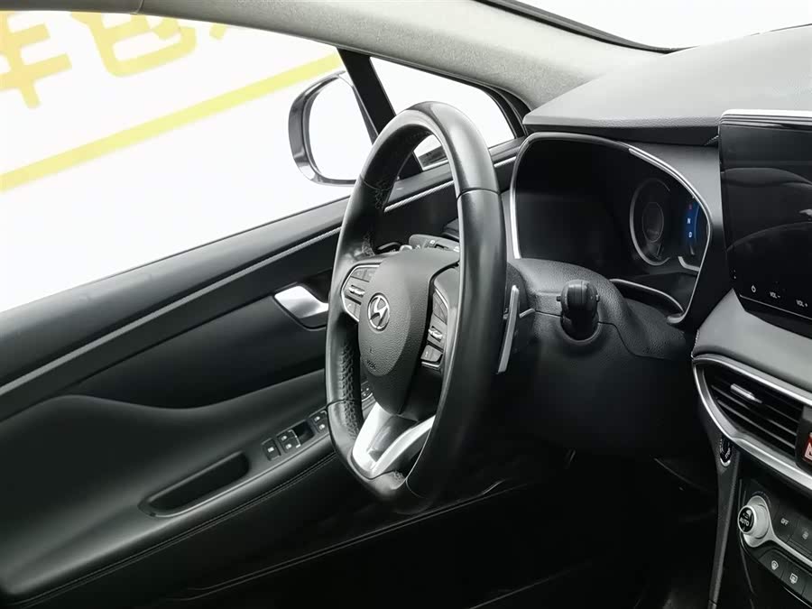 Hyundai Santa Fe 2020 #23 Hyundai Santa Fe 2020 car image #23