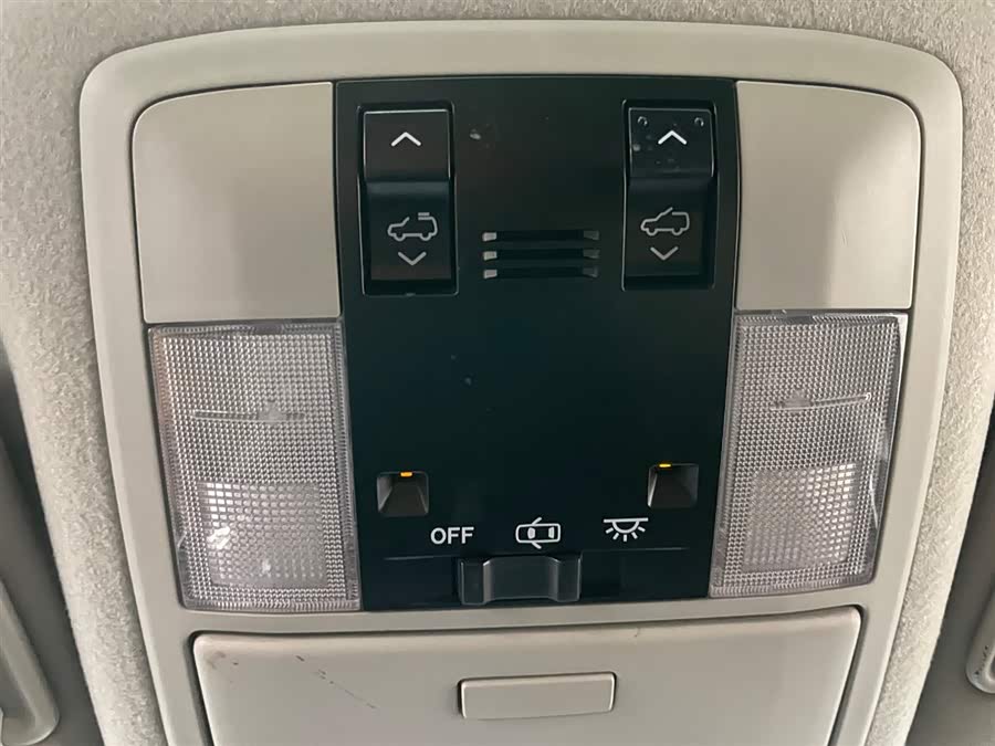 Toyota Land Cruiser Prado 2017 car image #23