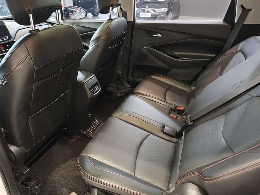 Chevrolet Orlando 2019 #23 Chevrolet Orlando 2019 car image #23