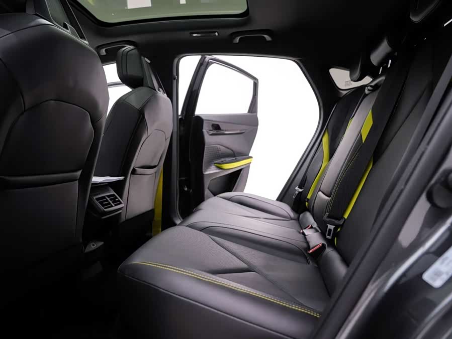 Changan UNI-V 2023 car image #23