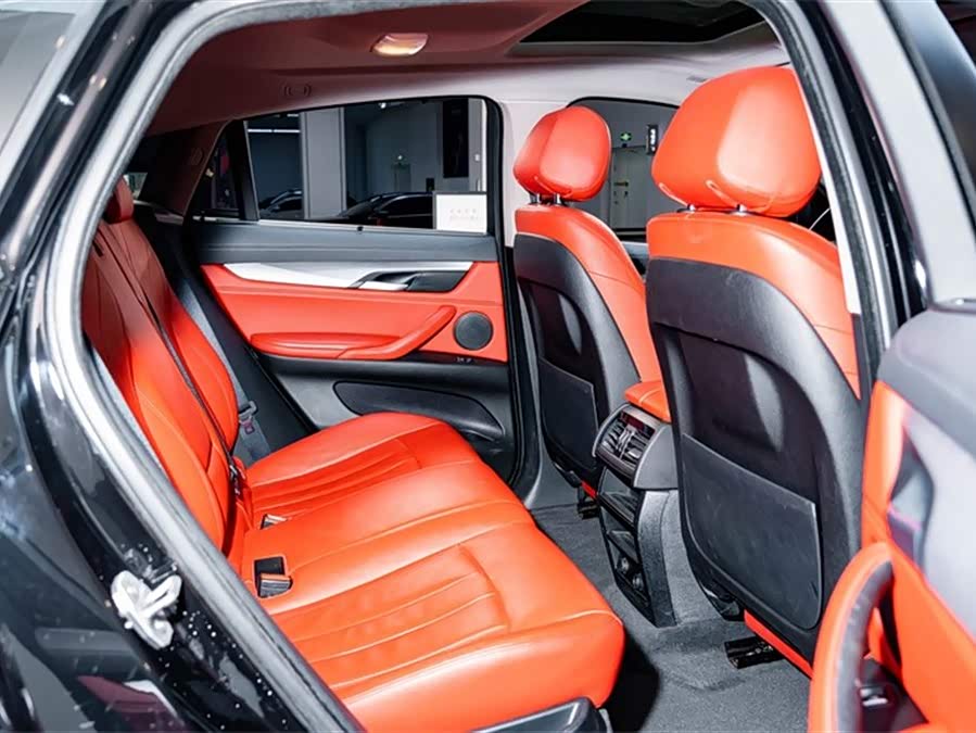 BMW X6 2019 immagine di auto #23