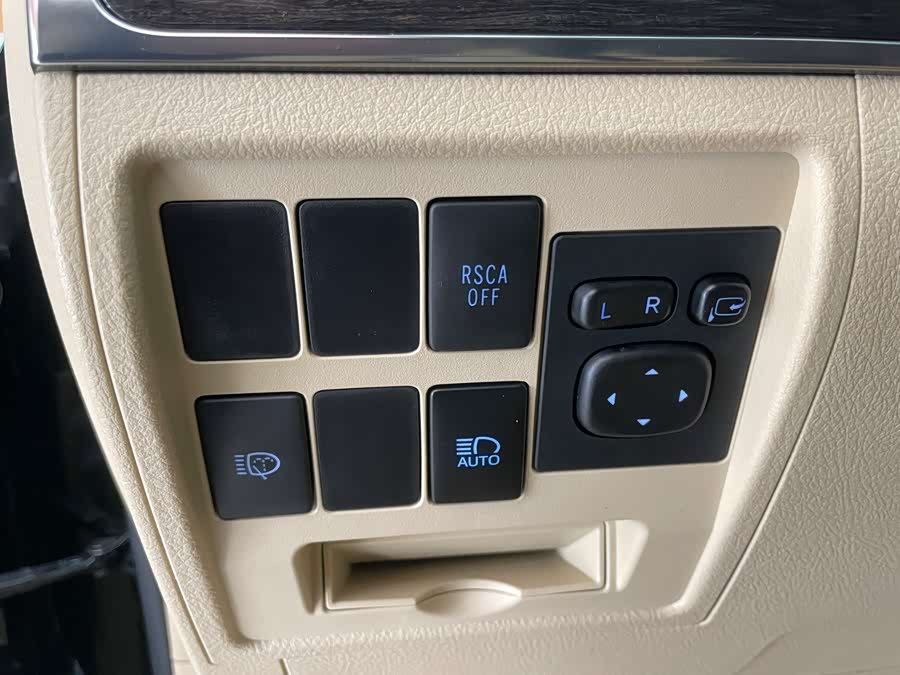 Toyota Land Cruiser 2016 car image #23