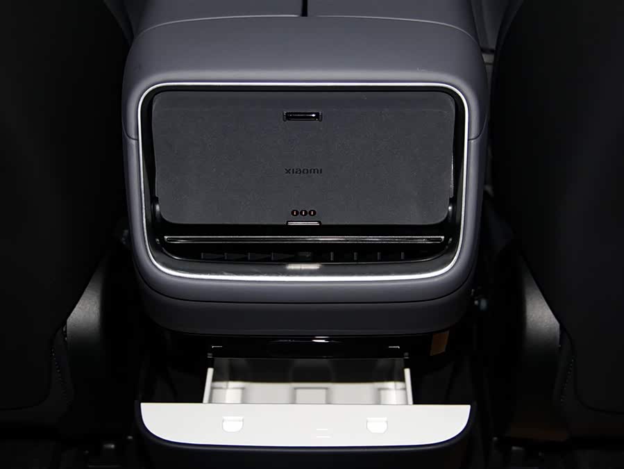 小米汽车 小米YU7 2025 #23 小米汽车 小米YU7 2025 汽车图片 #23