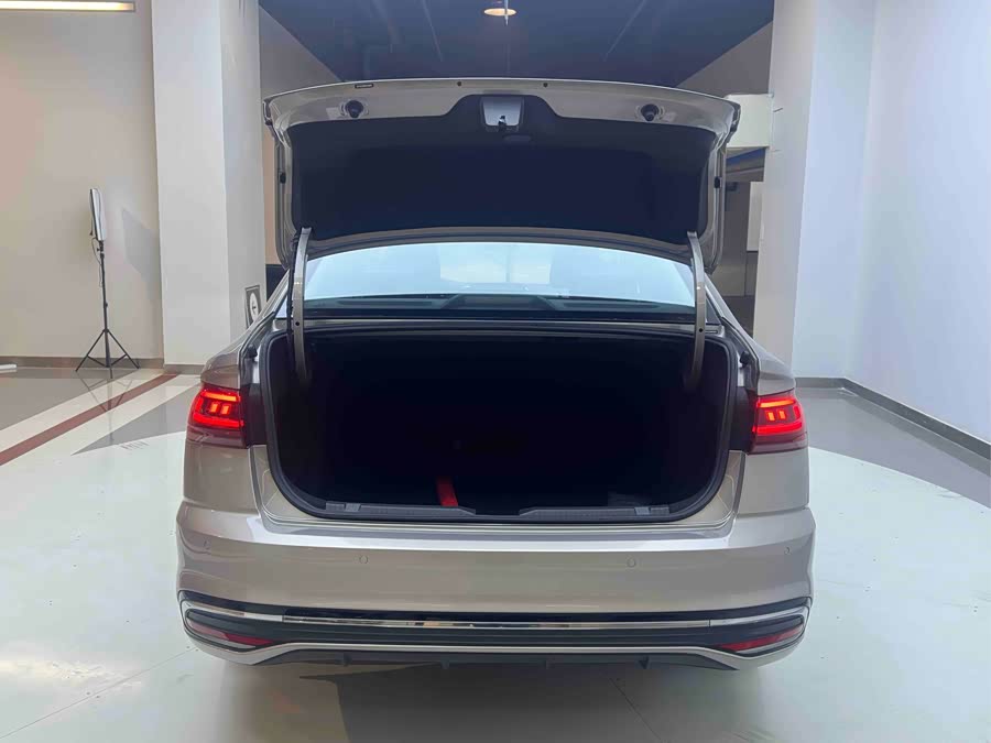 Volkswagen Bora 2023 imagem de carro #23