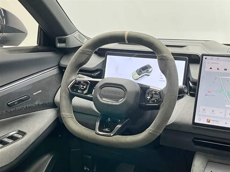 Lynk & Co 08 EM-P 2024 car image #23