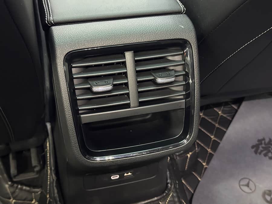 Skoda Octavia 2016 car image #23