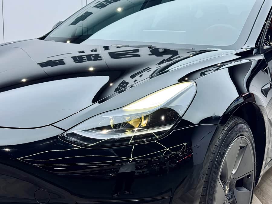 Tesla Model 3 2023 immagine di auto #23