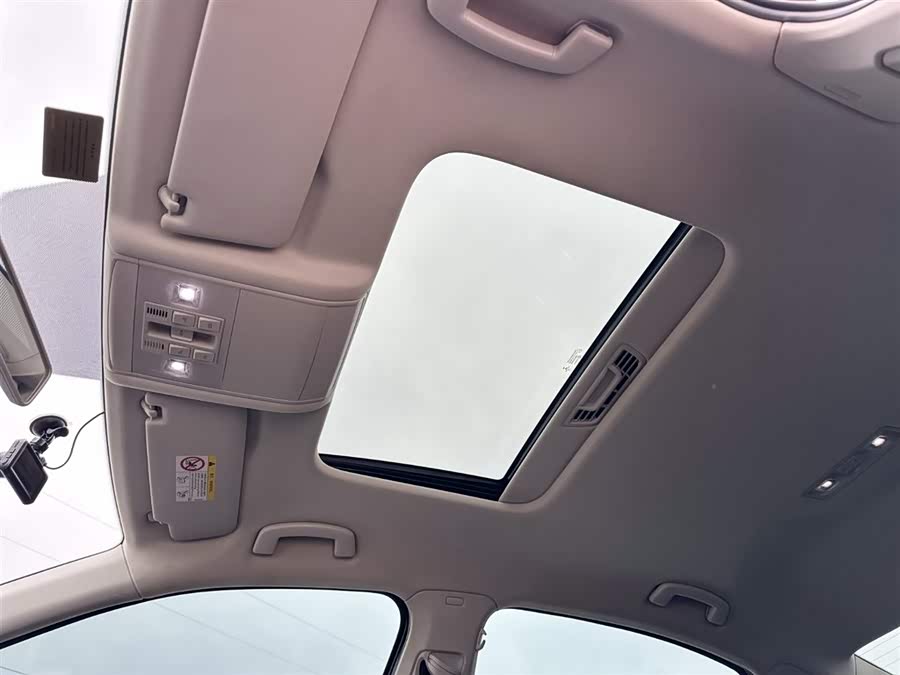 Volkswagen Passat 2020 изображение автомобиля #23