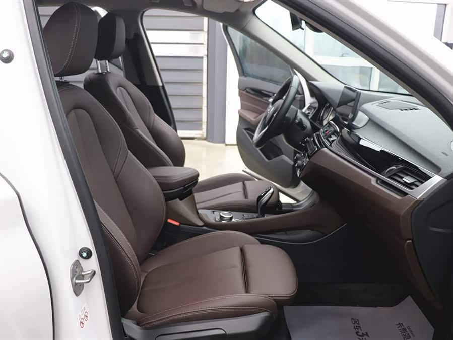 BMW X1 2023 immagine di auto #23