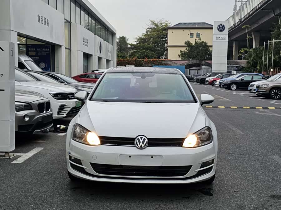 Volkswagen Golf 2016 car image #23