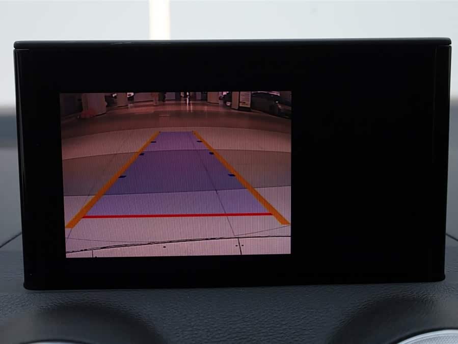 Audi Q2L 2023 car image #23