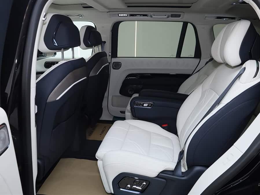 极氪 极氪9X 2026 汽车图片 #23