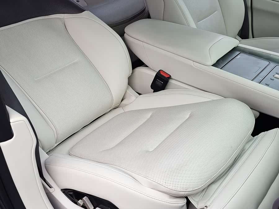 Avatr 12 2023 imagem de carro #23