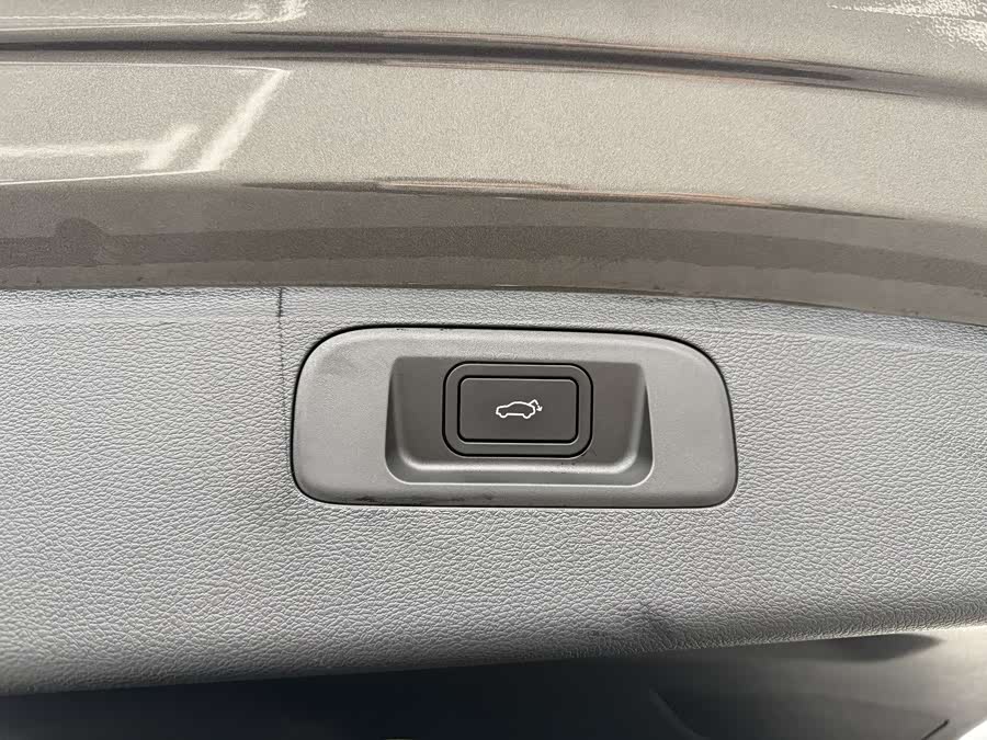 GEELY Coolray 2022 car image #23