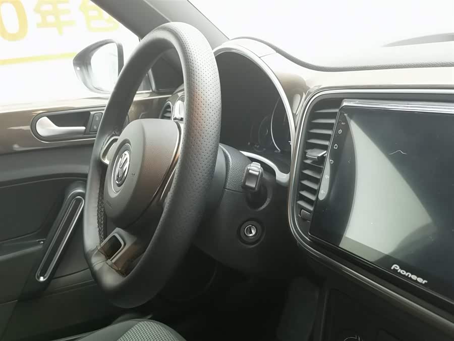 Volkswagen Beetle 2014 immagine di auto #23