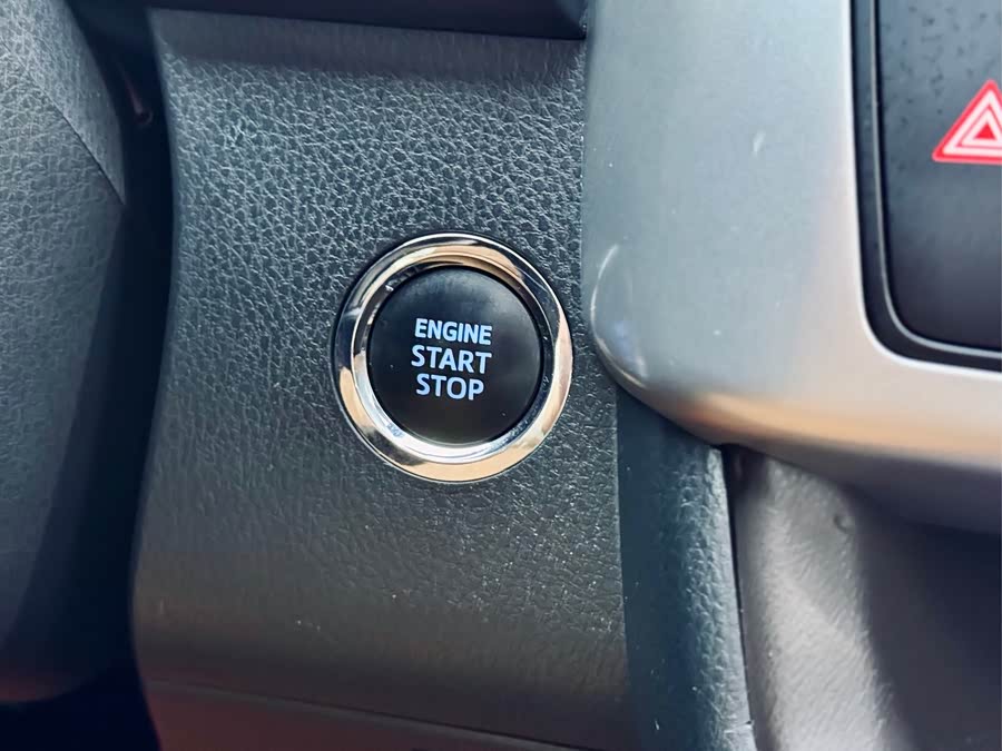 Toyota Highlander 2020 car image #23