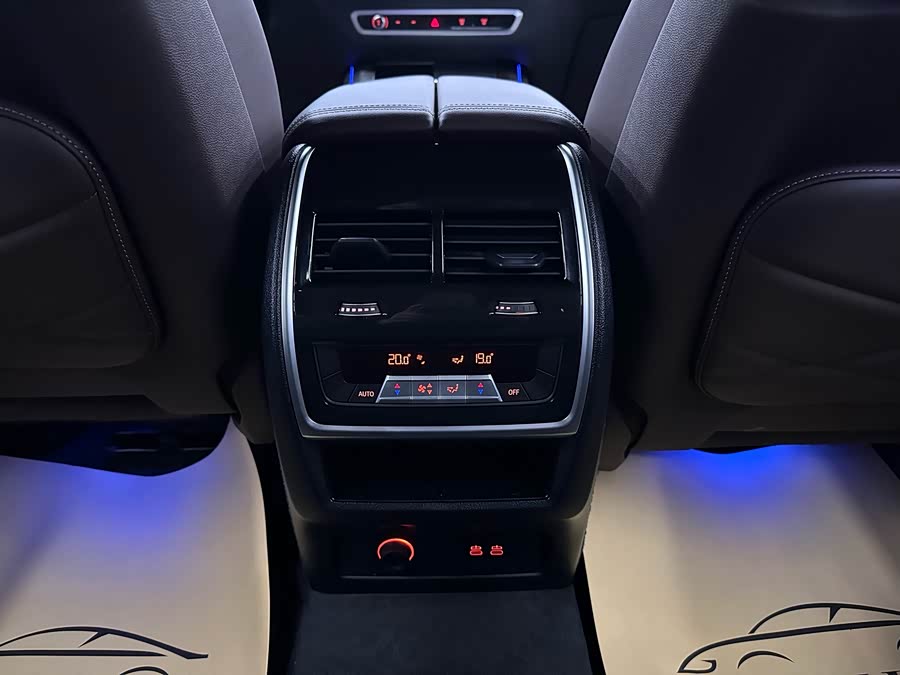 BMW X5 2024 imagem de carro #23