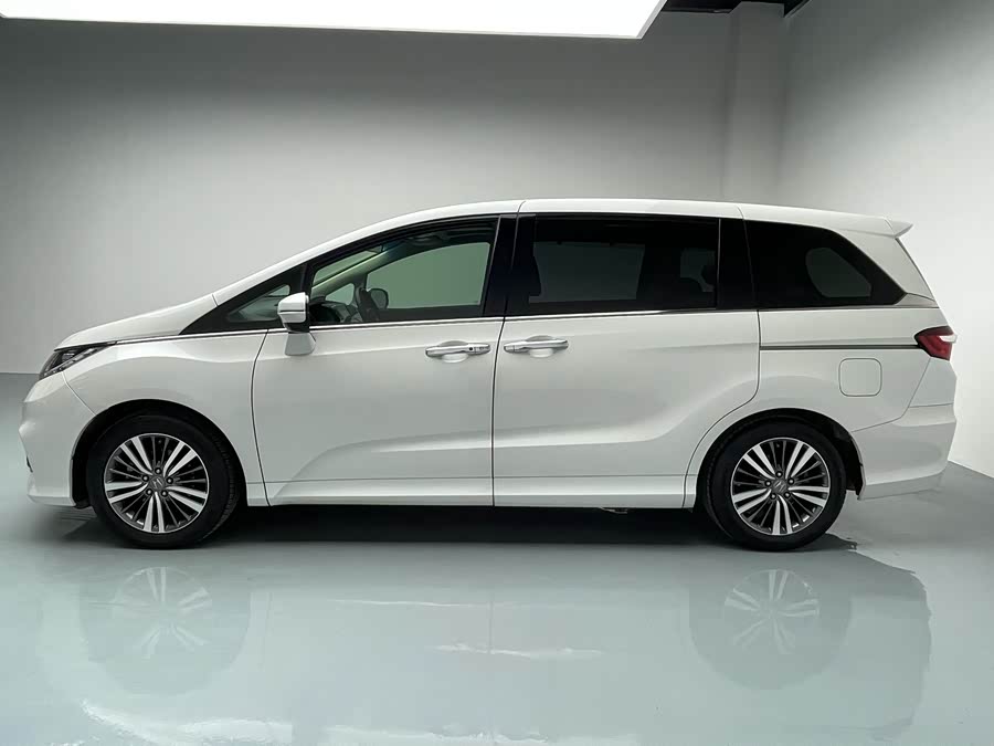 Honda ODYSSEY 2018 car image #23
