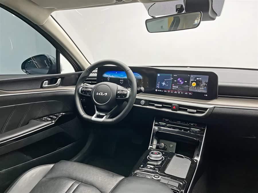 起亚 起亚K5 2023 汽车图片 #23