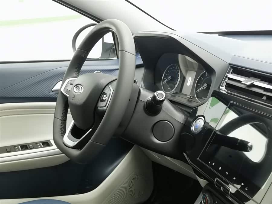 Chery Tiggo 3x 2023 car image #23